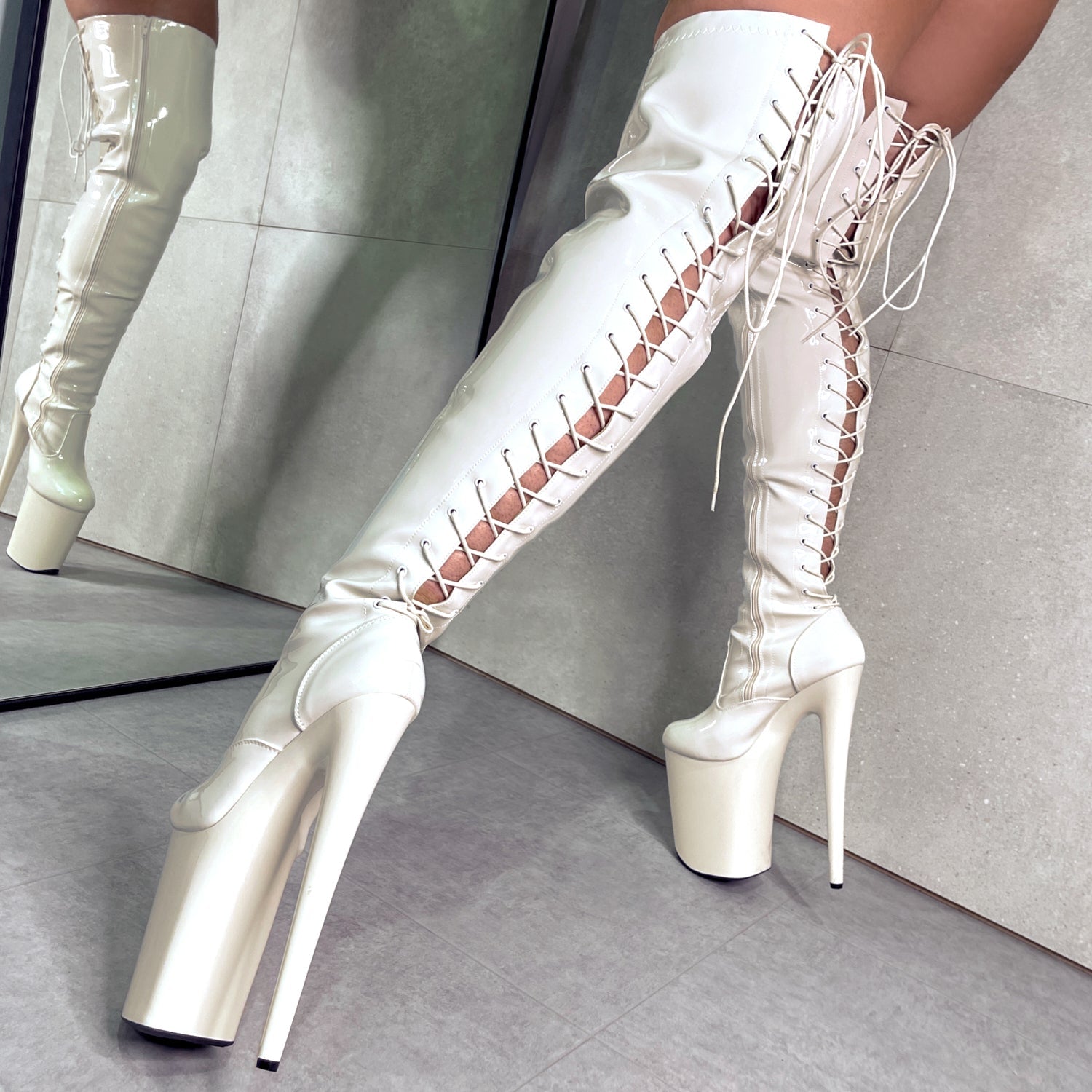 LipKit Thicc Thigh High - No Angel - 9 INCH – Hella Heels US
