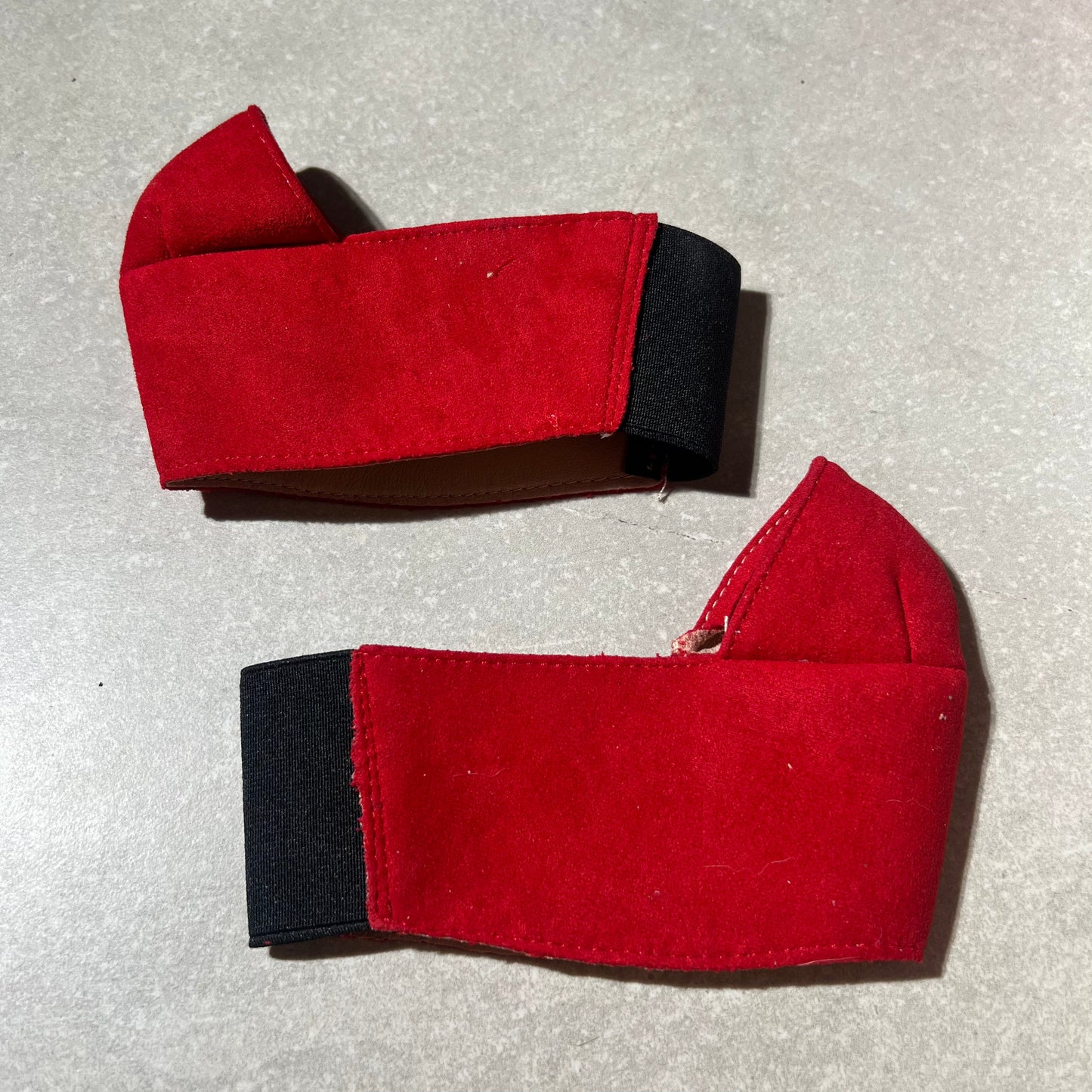 Classique Shoe Protector - Babydoll All Tied Up Red - 7 INCH