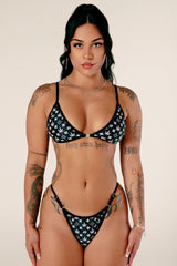 bikini monochrome