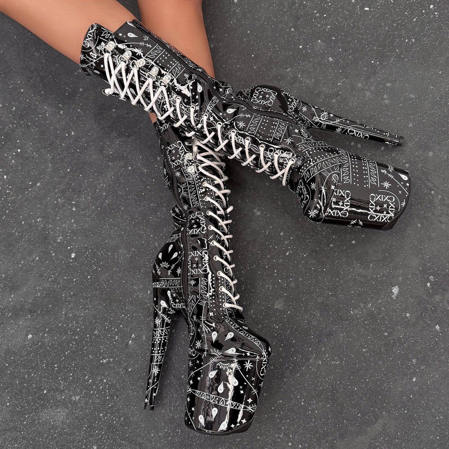 Bandana Baby - Calf Boot - 8INCH - Black