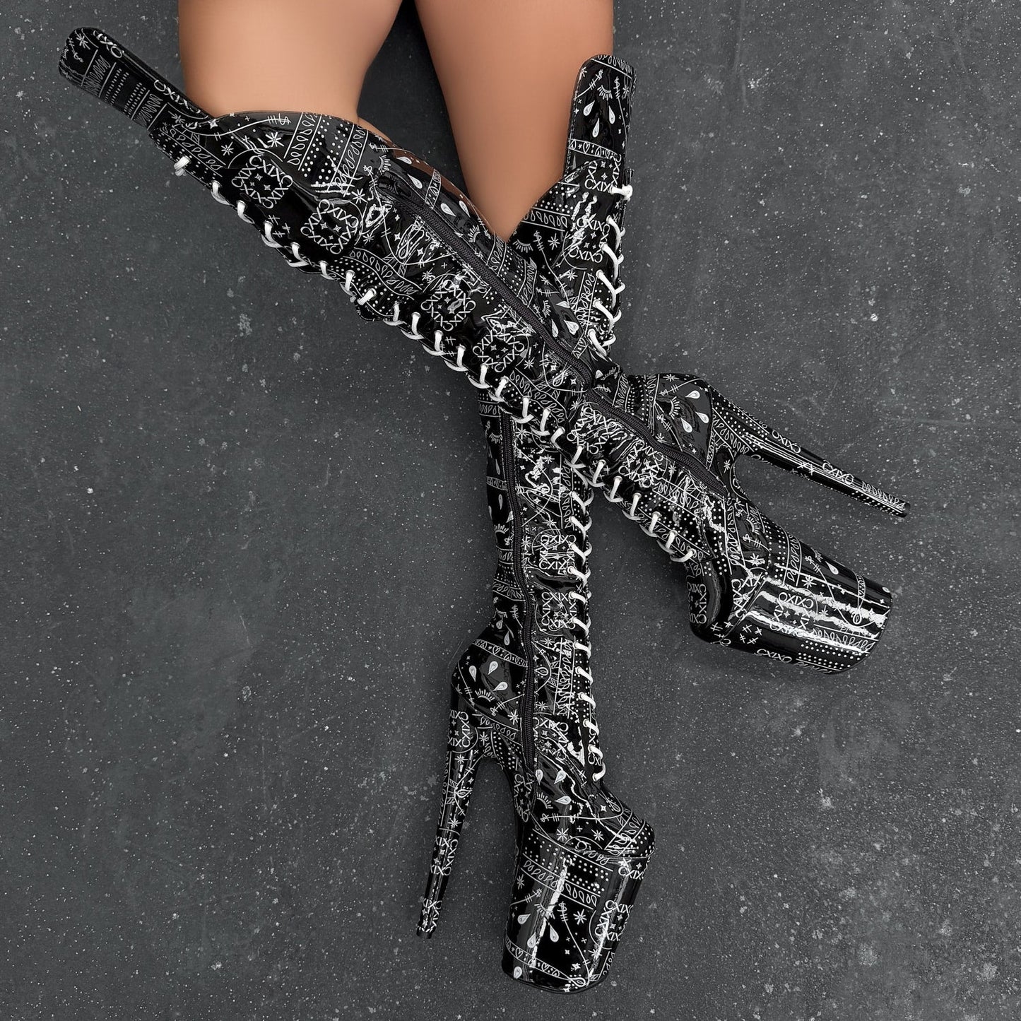 Bandana Baby - Knee Pad Boot - 9INCH - Black