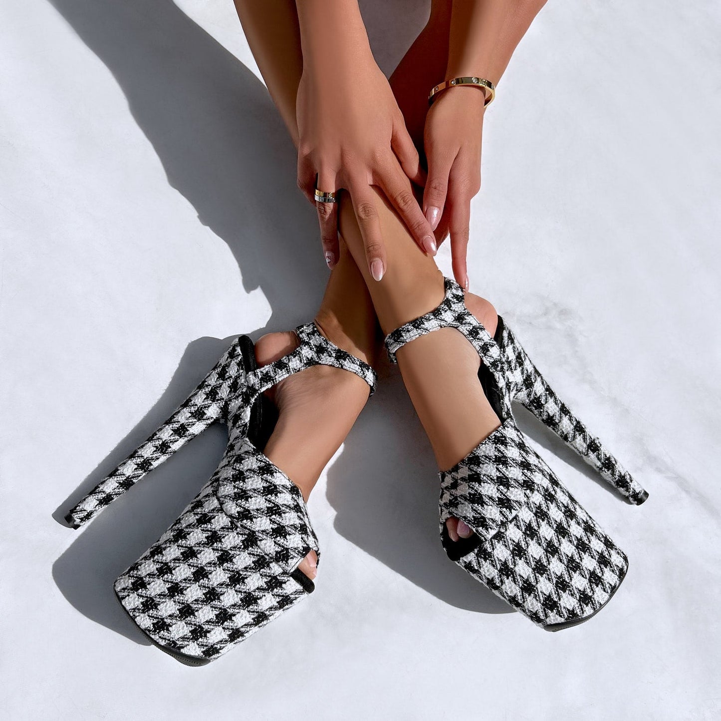 Houndstooth Stiletto - 8INCH