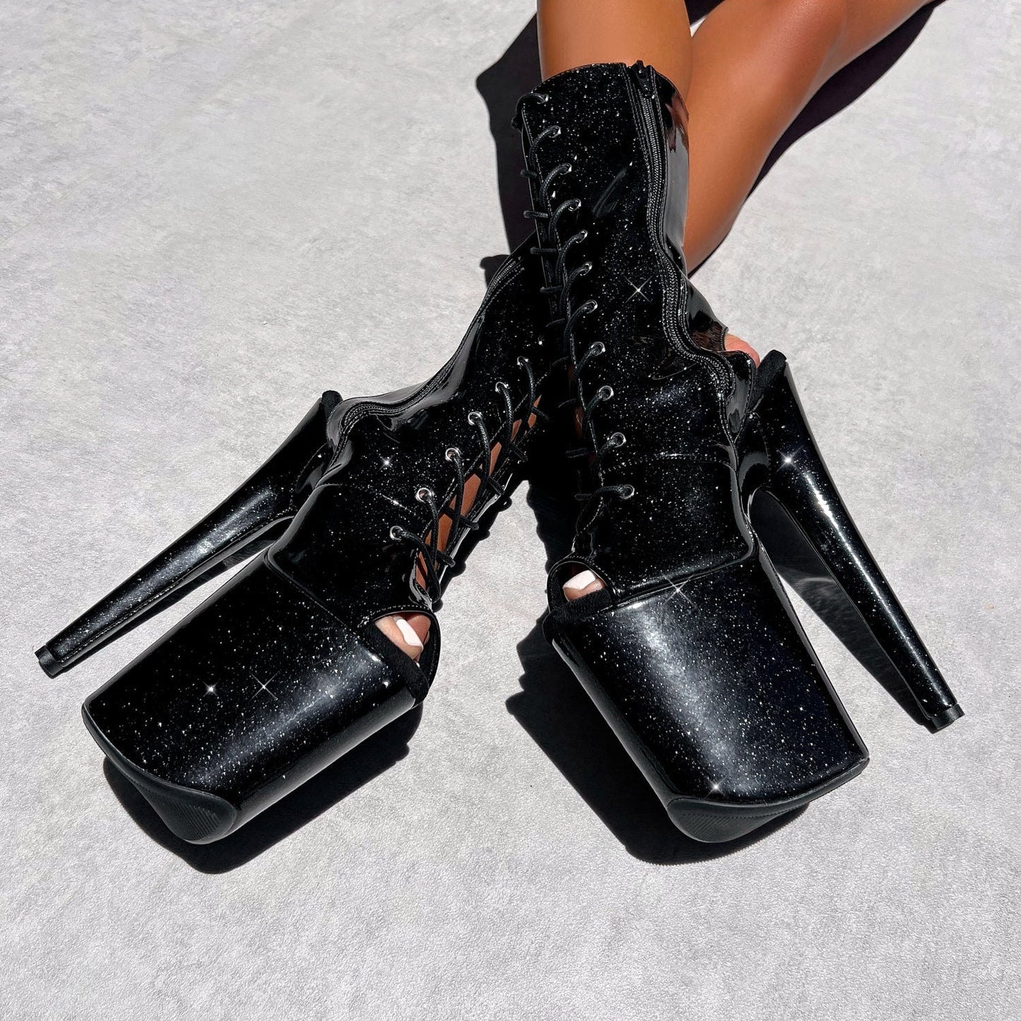 The Glitterati - OHOT Boot - Sin City - 8INCH