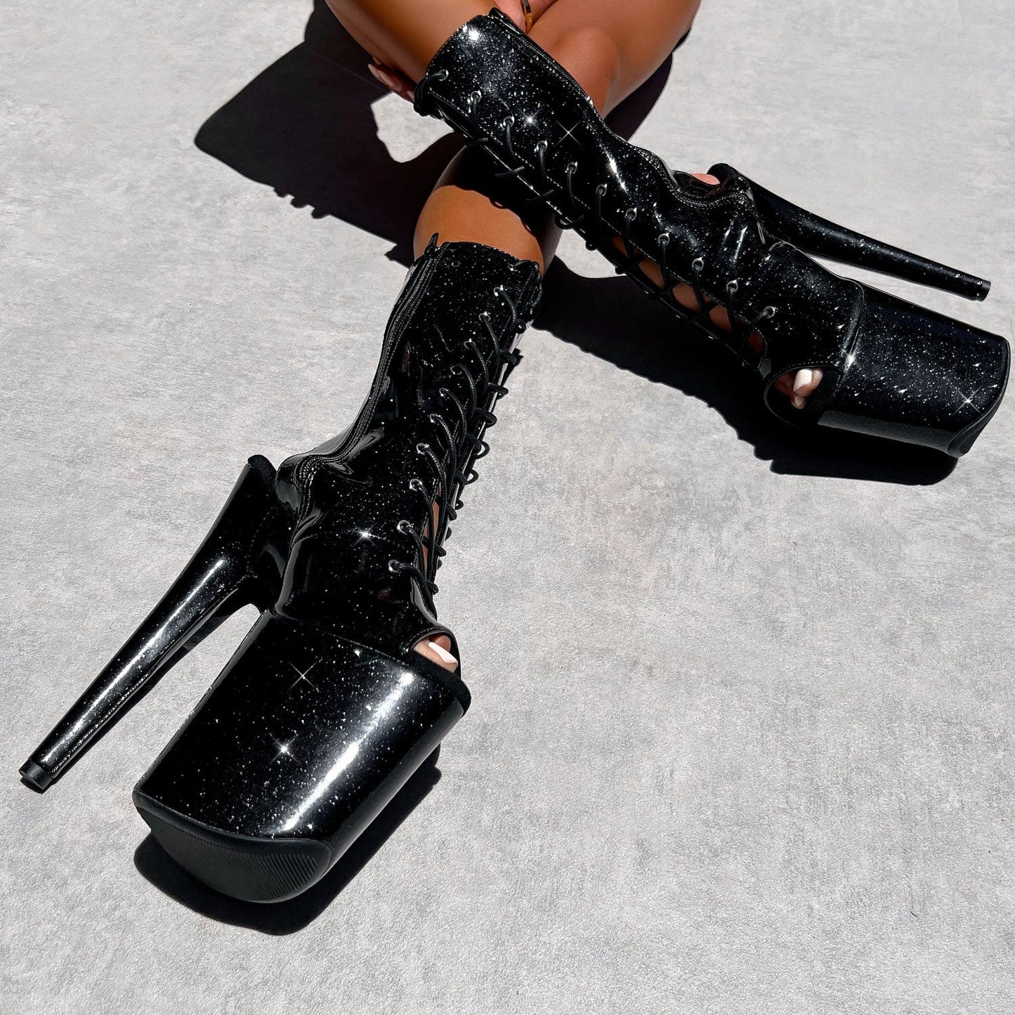 The Glitterati - OHOT Boot - Sin City - 8INCH