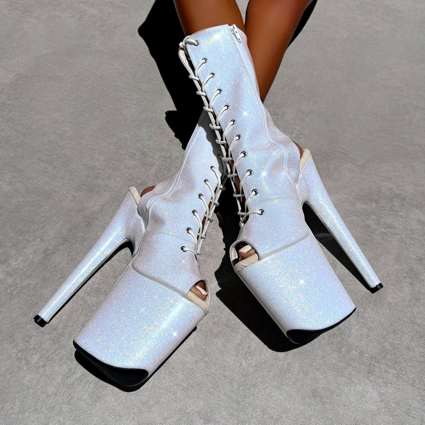 The Glitterati - OHOT Boot - Snow Kween - 8INCH