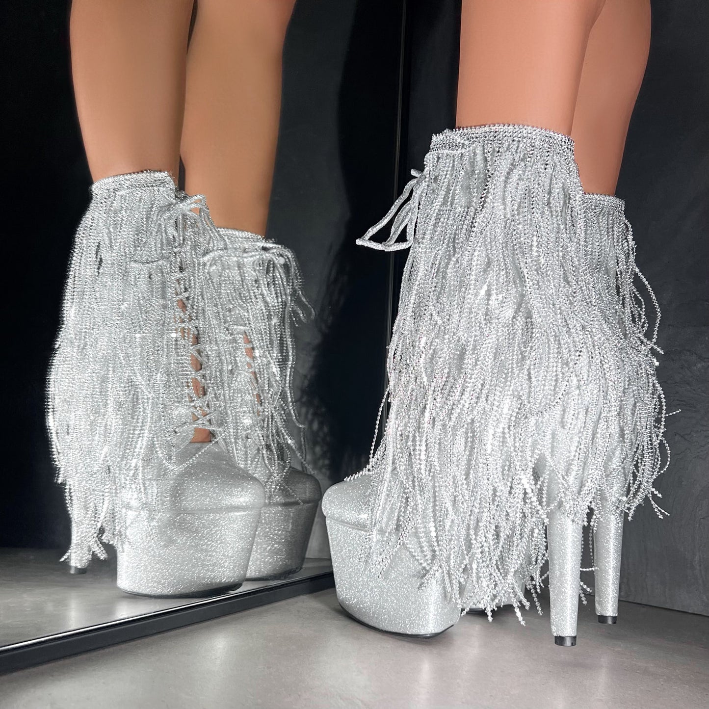 Chrome Cowgirls - Wide Fit Boot - Sliver Glitterati - 7INCH