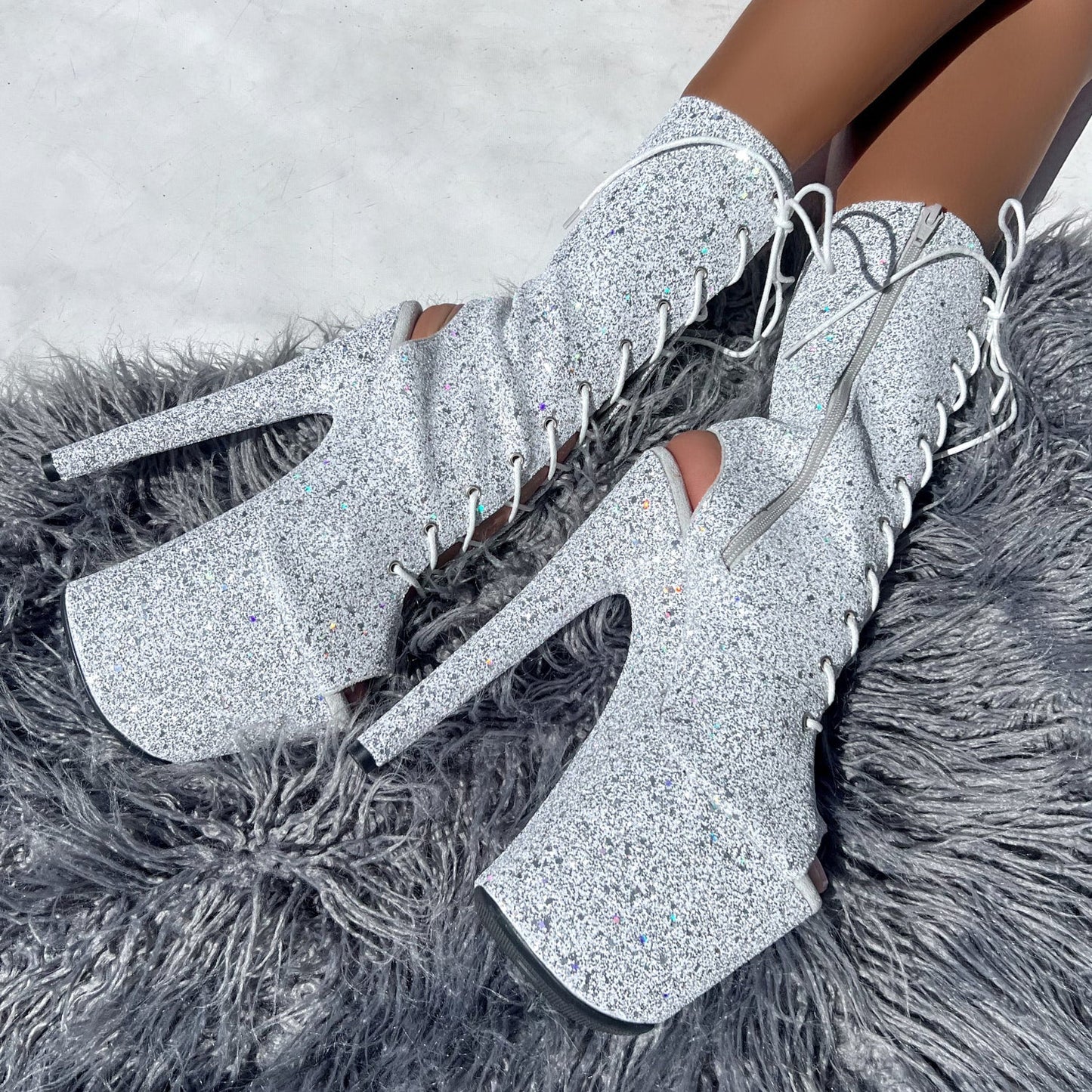 The Glitterati Xtra - OHOT Boot - Fairydust - 8INCH