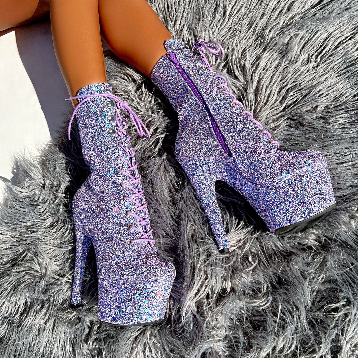 The Glitterati Xtra - Boot - Confetti -7INCH