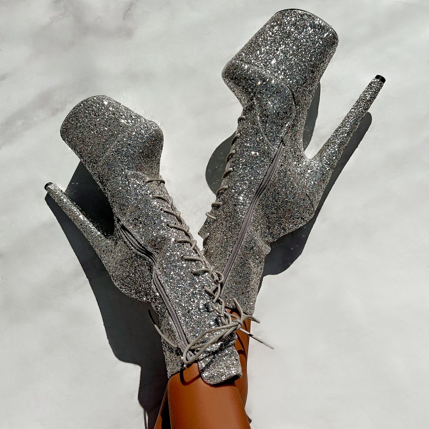 The Glitterati Xtra - Boot - Monroe - 8INCH - Wide Fit