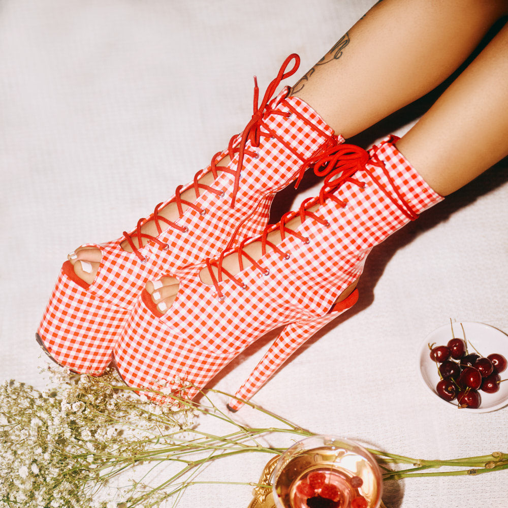 Gingham - OHOT Boot Wide Fit - 8 INCH - LIMITED ED.