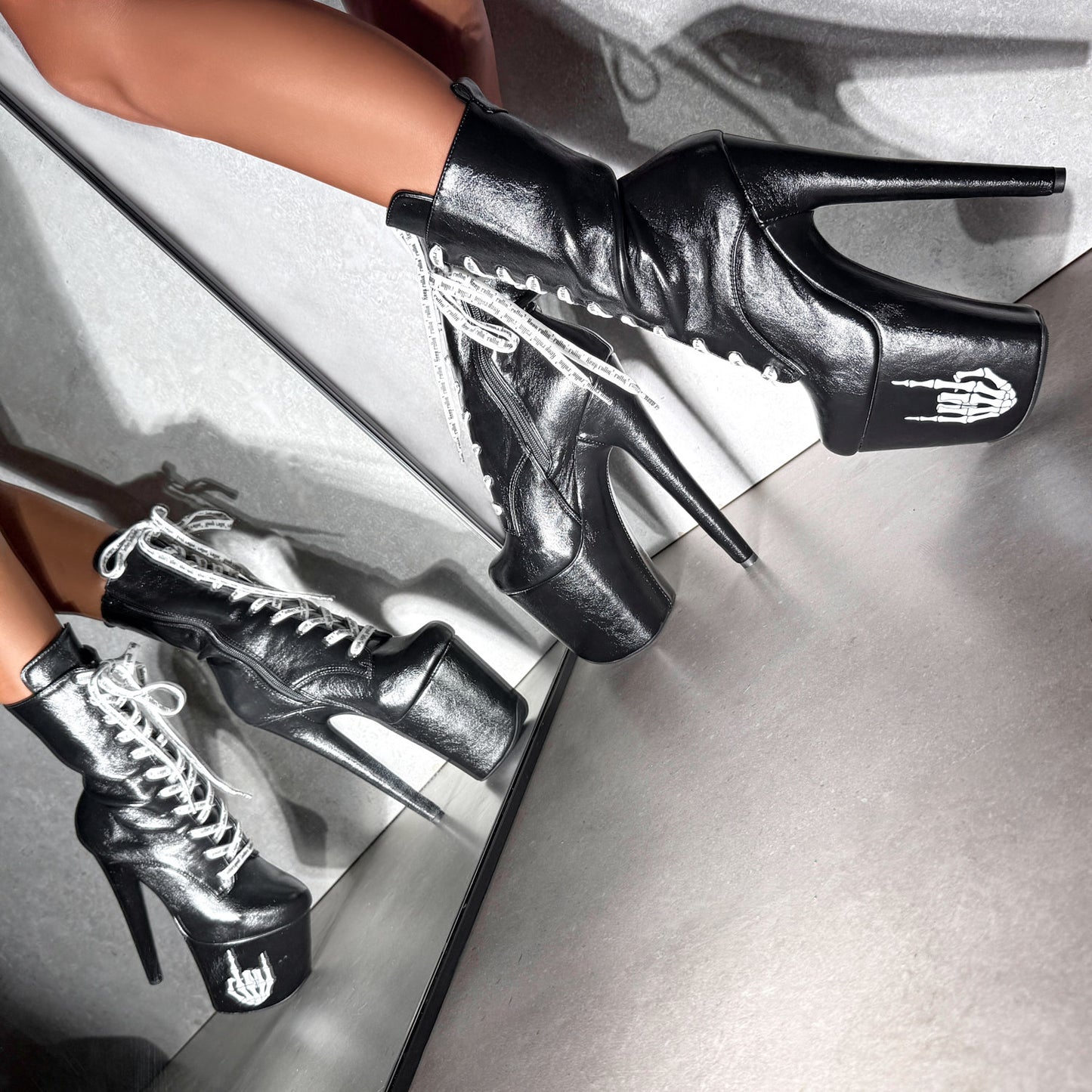 BLACK METALLICA ROCK - Boot - 8INCH