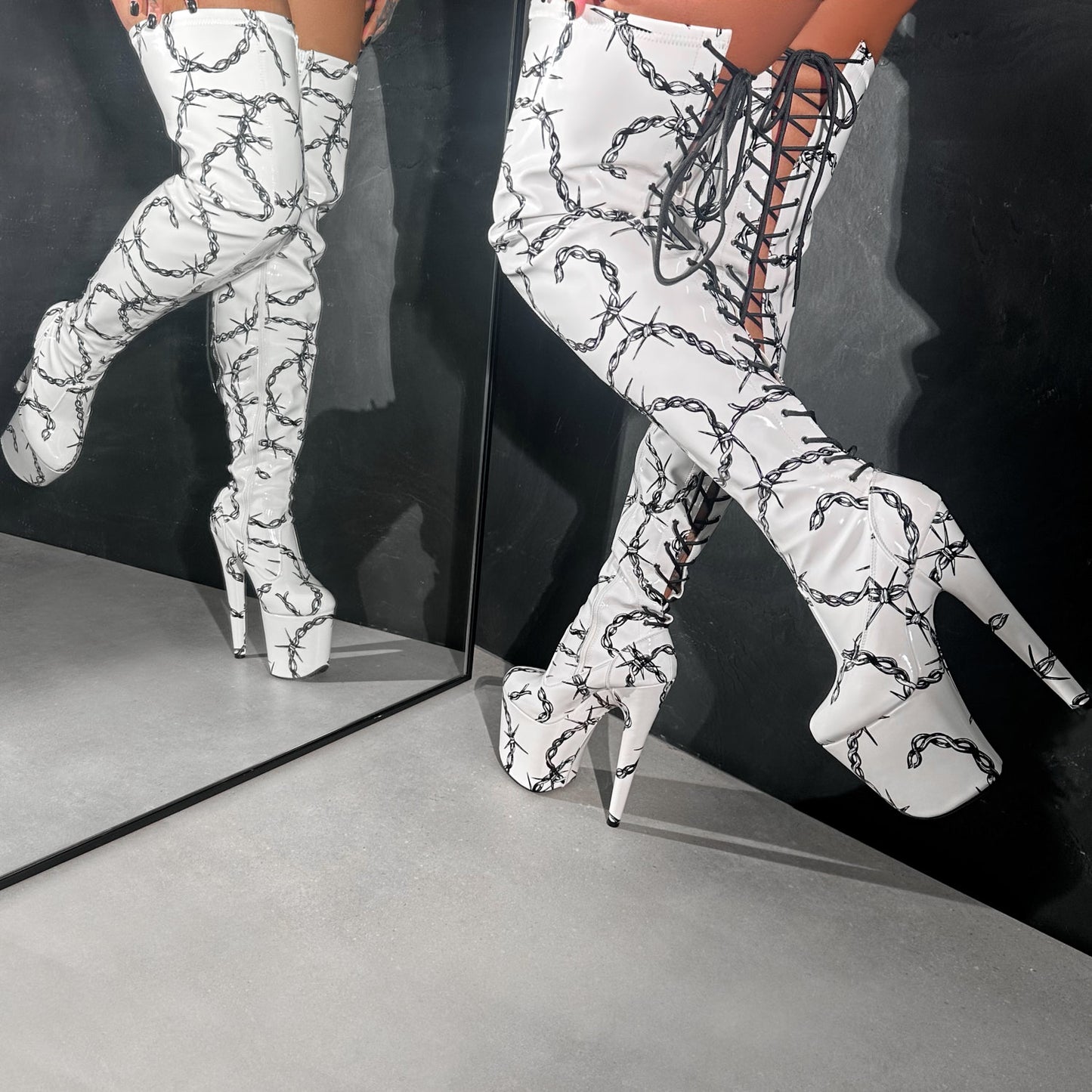 Thicc Thigh High - ALICE UNCHAINED - 8INCH