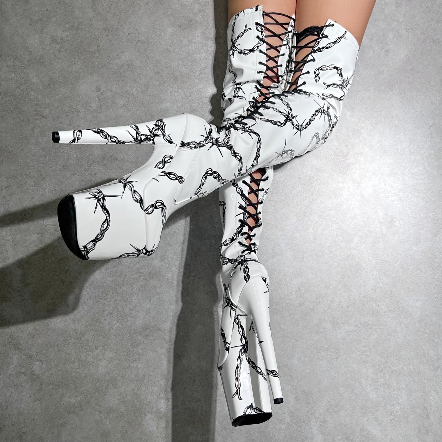 Thigh High - ALICE UNCHAINED - 8INCH