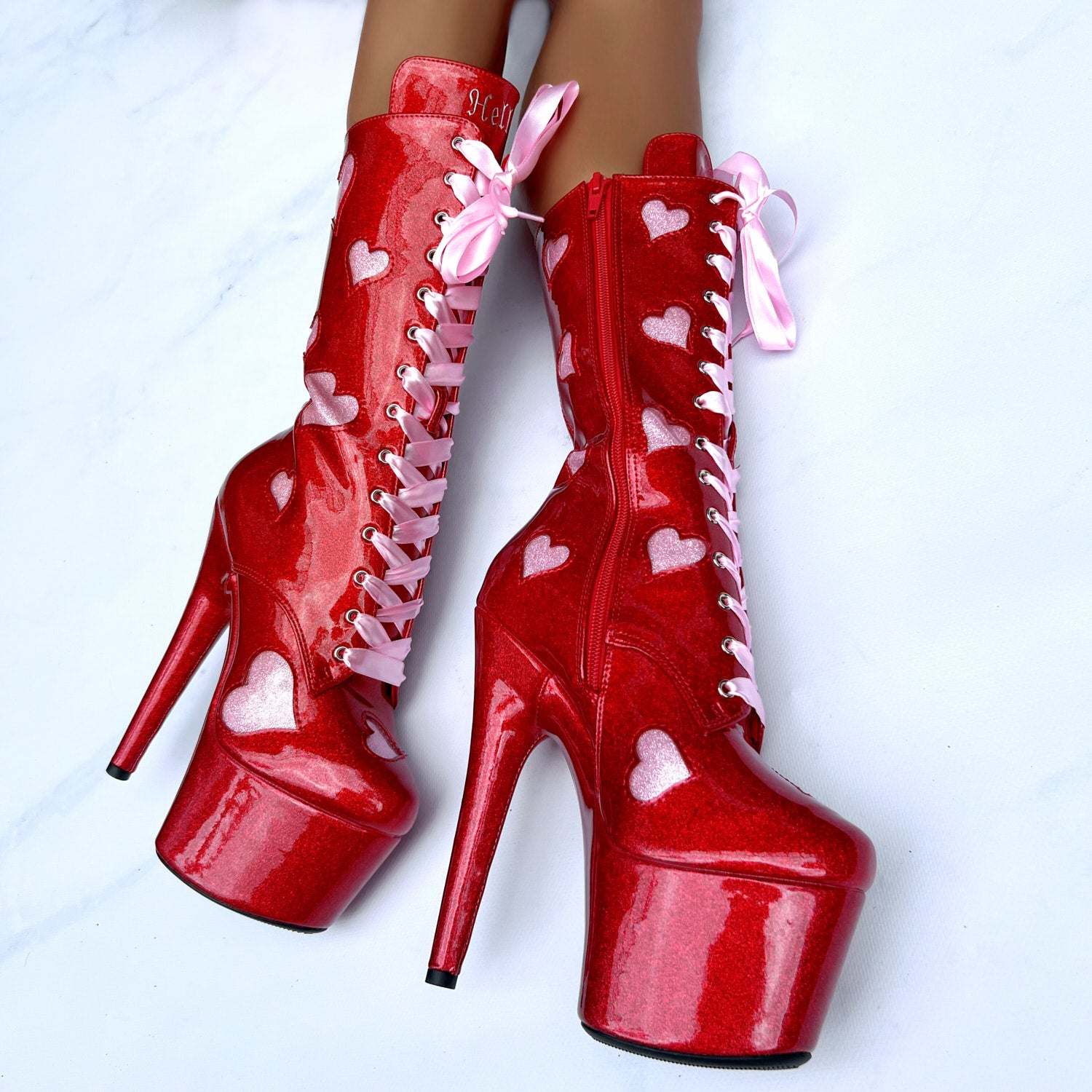 CUPID'S CHOKEHOLD - RED RIBBON BOOT - 7INCH - LIMITED ED. – Hella