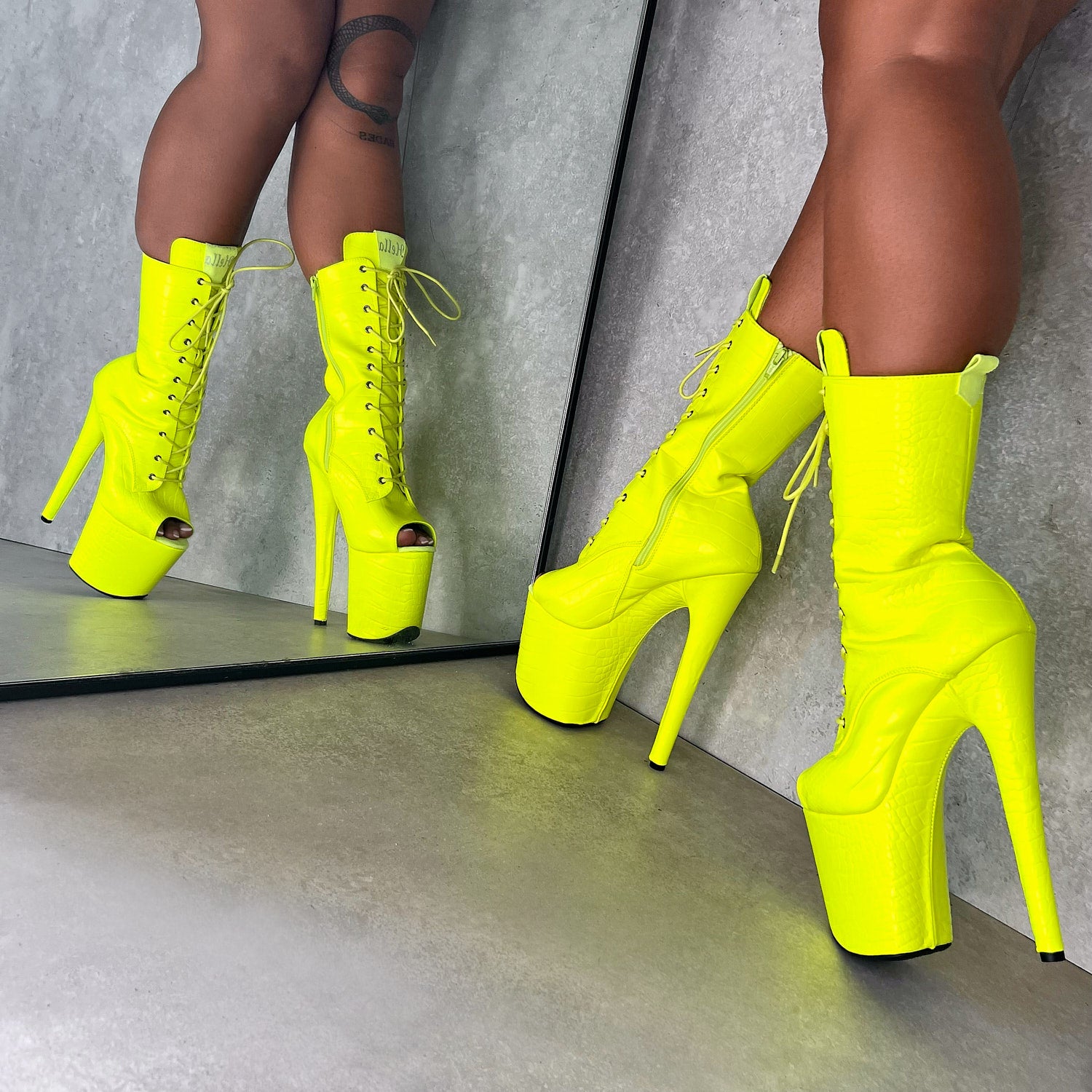 Oh Snap Boot Open Toe Wide Fit - 8 INCH – Hella Heels US