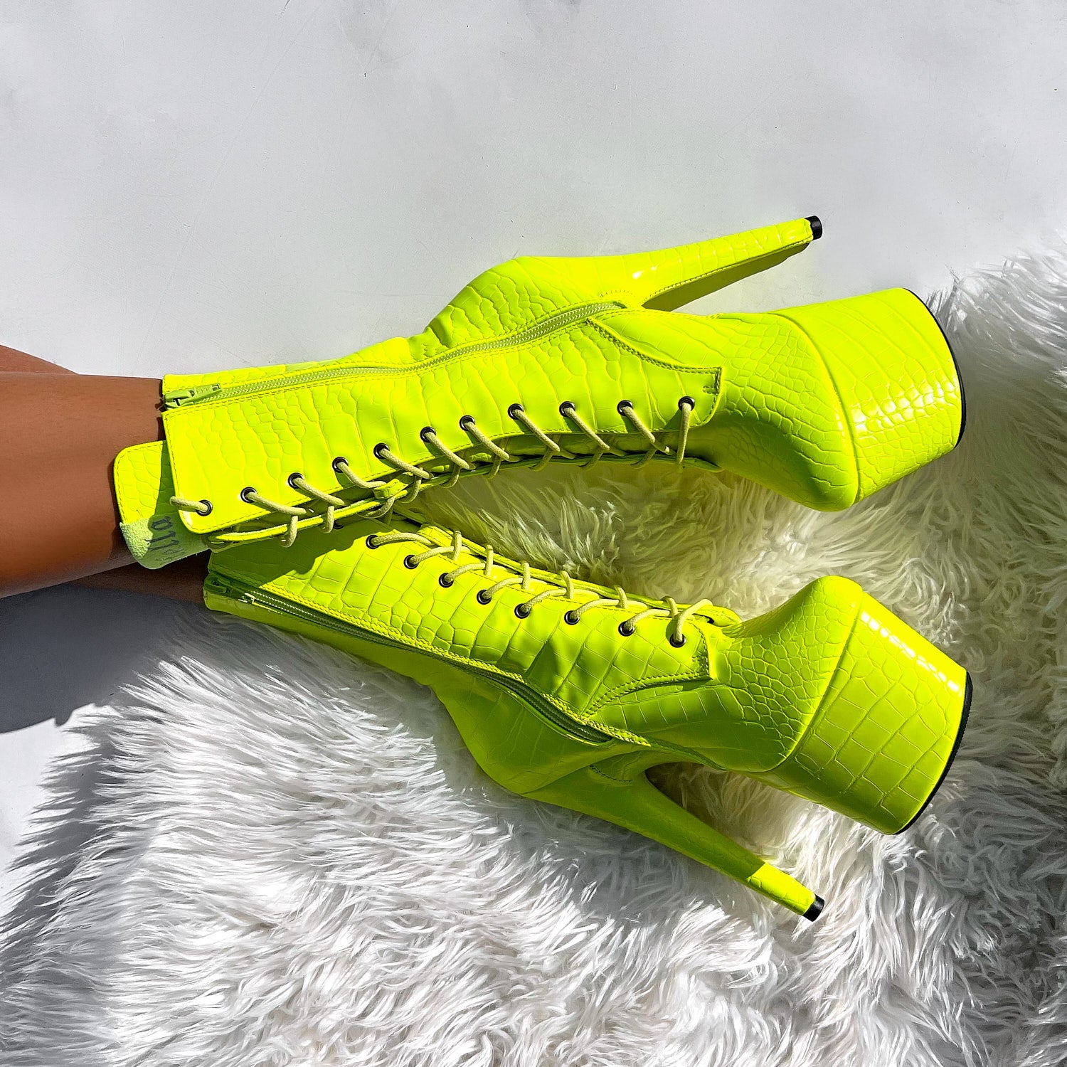 Oh Snap Boot - 7 INCH – Hella Heels US